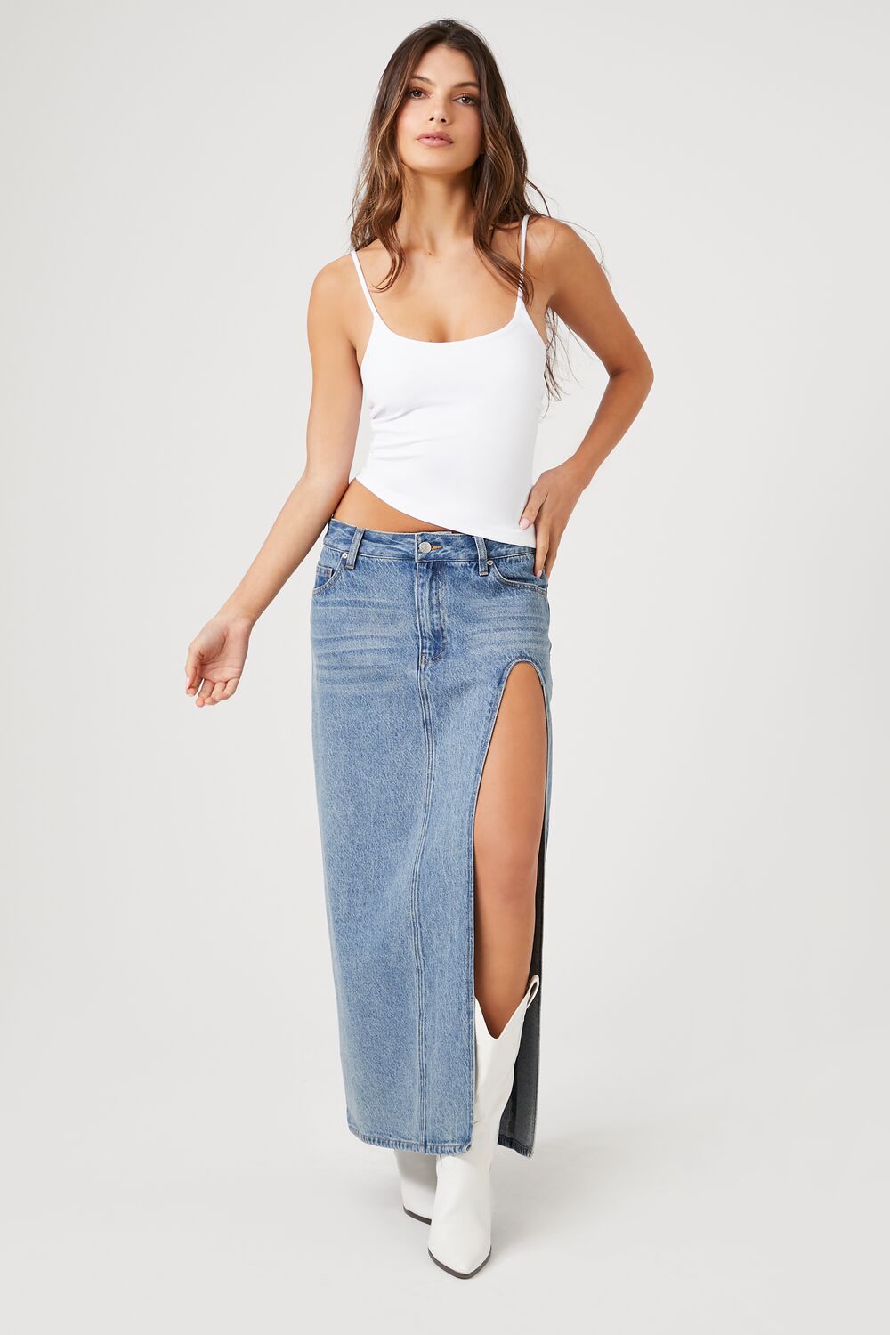 Asymmetrical-Hem Cami