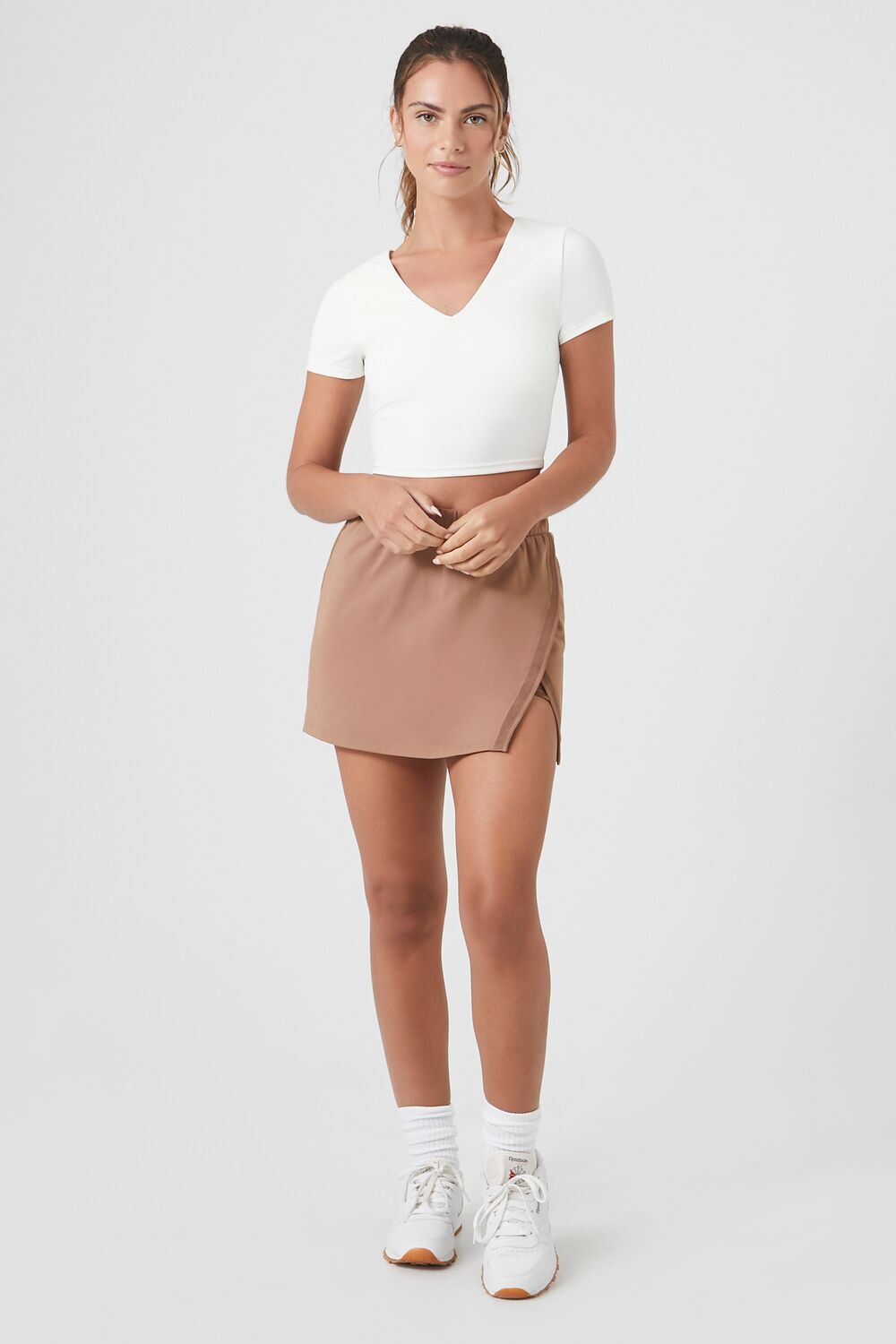 Active Cropped V-Neck Tee